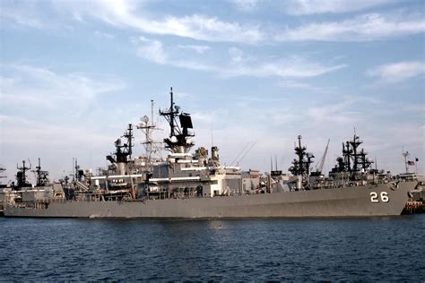 Cruiser Photo Index DLG/CG 26 USS BELKNAP - Navsource - Photographic ...