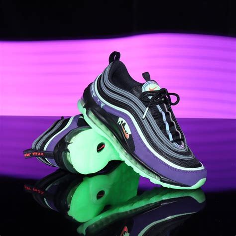 NIKE AIR MAX 97 HALLOWEENが10/31に国内発売予定【直リンク有り】 | God Meets Fashion