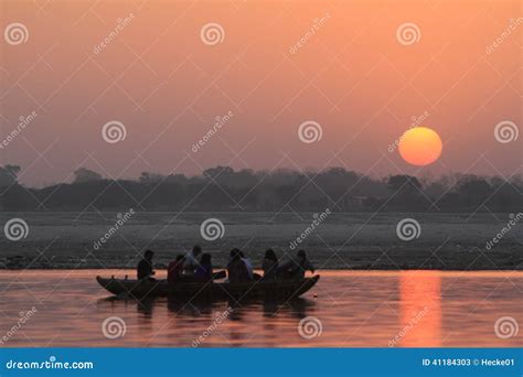 Sunrise in Varanasi editorial stock photo. Image of sunrise - 41184303