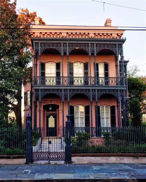 Le style géorgien | New orleans architecture, New orleans homes, New ...