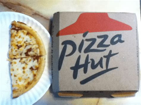 Free Pizza Hut Personal Pizza from the Pizza Hut Book It Program for Homeschoolers