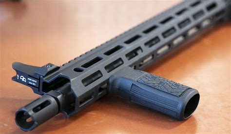 7 Benefits of an M-LOK Rail | Daniel Defense