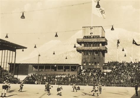 Garmisch- Partenkirchen Winter Olympics Ice Hockey Action 1936 | HockeyGods