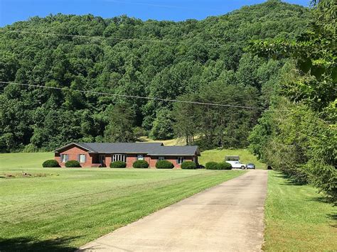 629 Garretts Fork Rd, Chapmanville, WV 25508 - See Est. Value, Schools ...