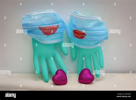 Mask must be worn sign hi-res stock photography and images - Alamy