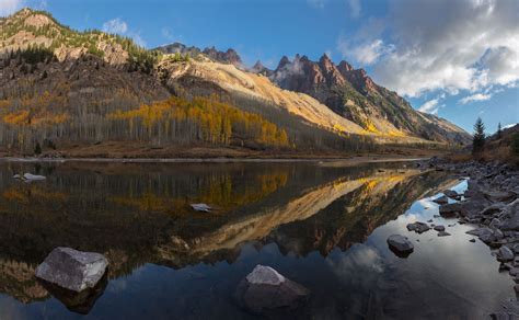 Maroon Lake by Oleg Ershov on 500px | Lake, Maroon, Natural landmarks