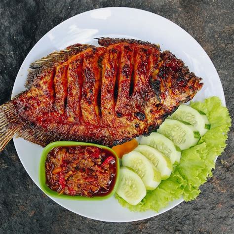 Resep dan Cara Membuat Ikan Nila Bakar Pedas Manis