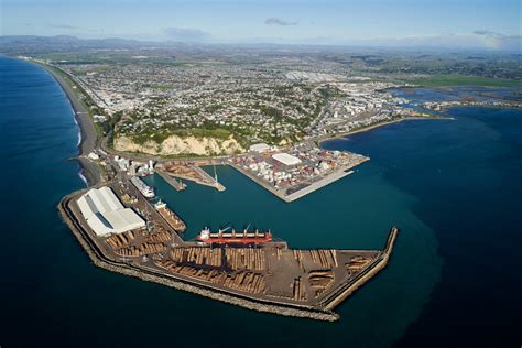 Napier Port Considers Bond Offer - Napier Port, Hawke's Bay, New Zealand