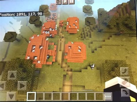 Giant abandoned village near spawn - Minecraft Seeds