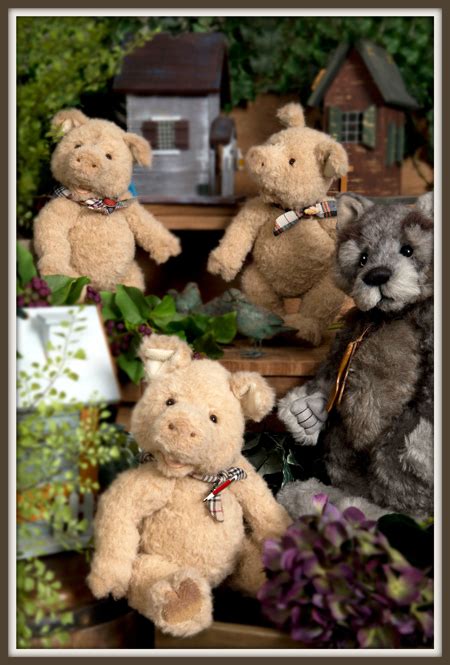 Charlie Bears Isabelle Collection Huff Puff and the 3 Little Pigs