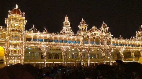 Mysore Palace lights turning on moment! Mysore Palace lighting during Dasara festival. - YouTube