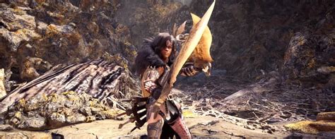 First Look At Milla Jovovich Wielding The Dual Blades Like A Badass In The Monster Hunter Movie ...