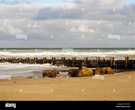 Beach walcott norfolk hi-res stock photography and images - Alamy