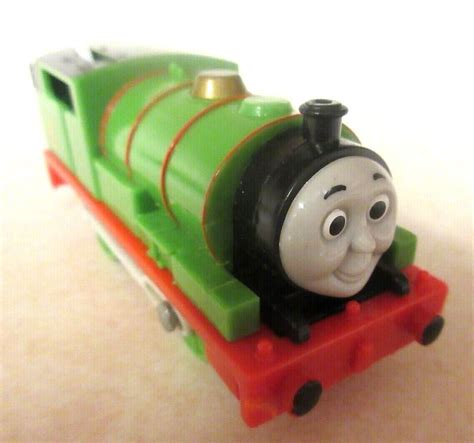 Thomas & Friends Trackmaster PERCY Tank Engine Motorized Train 2009 ...