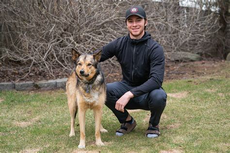 Boston Bruins goalie Jeremy Swayman of Anchorage gets win in NHL debut - Anchorage Daily News