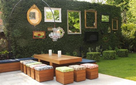 How To Beautify Your House – Outdoor Wall Décor Ideas