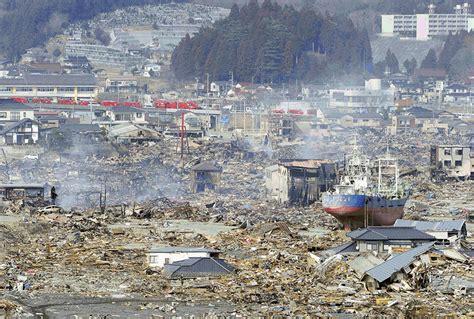 See The Fukushima Disaster Zone Then And Now In 10 Striking GIFs | HuffPost