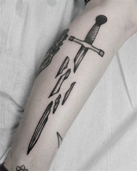 Broken sword by The Wolf Rosario - Tattoogrid.net