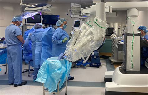 Surgical Services Upgrades da Vinci Robot