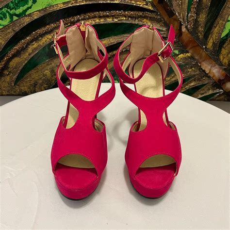 Hot Pink Suede Platform Heels - Gem