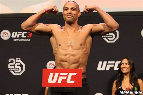 edson-barboza-ufc-fight-night-128-ceremonial-weigh-ins | MMA Junkie