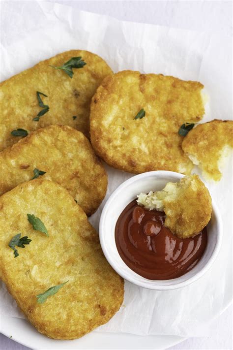 Air Fryer Hash Browns (Easy Recipe) - Insanely Good