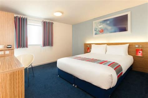 Travelodge Edinburgh Airport | Hotel at Edinburgh Airport