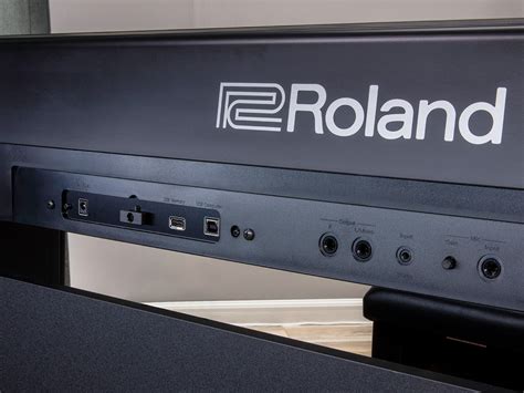 Pianos & Keyboards > Roland FP-E50 Digital Piano