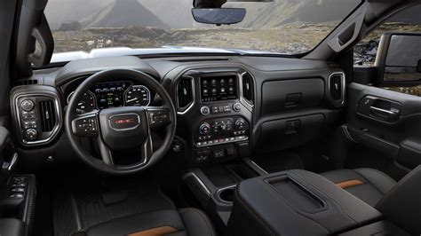 Future GM Trucks To Have ‘Top Notch’ Interiors?