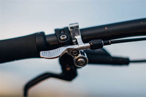 Artisan Alloy Dropper Post Levers: The Shootout - BIKEPACKING.com