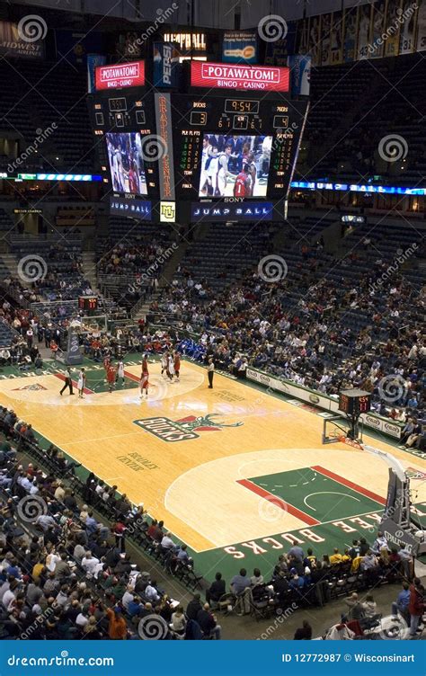 Milwaukee Bucks NBA Basketball Bradley Center Editorial Photography ...