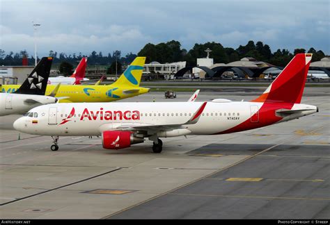 Aircraft Photo of N740AV | Airbus A320-214 | Avianca | AirHistory.net ...