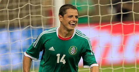 `Chicharito' among stars on Mexico's World Cup roster