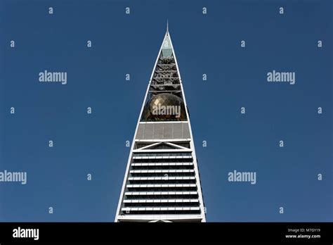 Riyadh, saudi arabia skyline hi-res stock photography and images - Alamy