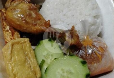 29 Resto Nasi Pecel Ayam Paling Enak di Bali - MenuKuliner.net