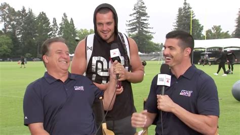 Derek Carr crashes NFL Network interview to say hi to brother David Carr