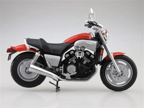 怒涛の加速で魅了した『Vmax』の完成品モデルがアオシマから登場！ | 【MotoMegane】バイク・オートバイの情報ならパークアップ