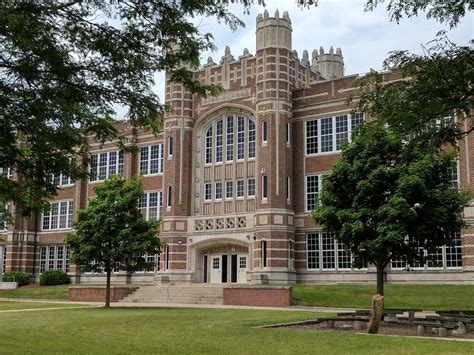 Austin high school, Minnesota 4048x3036 : ArchitecturePorn in 2020 ...