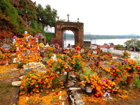 Faces of Pátzcuaro, Mexico, on the Day of the Dead - Hungry Travelers