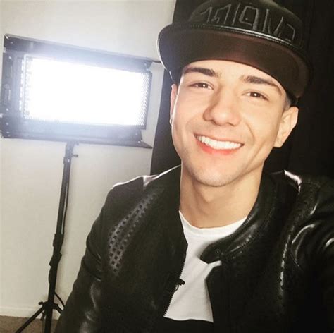 Luis Coronel Gives Fans Sneak Peek at New Music Video | Latin Post - Latin news, immigration ...