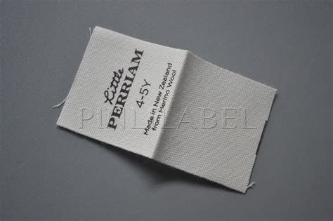 Custom Printed Fabric Labels for Clothing - pinliLAbel