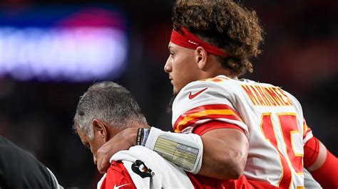 Patrick Mahomes injury update: What we know Friday morning