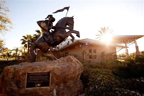 UCF Alumni Announces 2021 Shining Knights Award Winners | University of ...