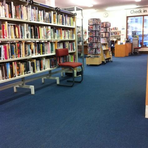 Balham Library - 16 Ramsden Rd