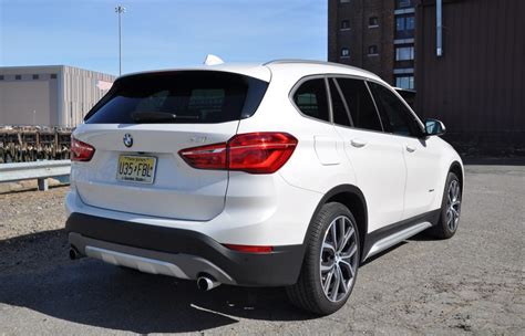 Review: 2016 BMW X1 xDrive28i - Hooniverse