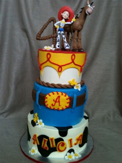 Jessie and Bullseye Birthday Cake by www.FlourGirlDesigns.com, via ...