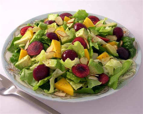 Cherry, Mango & Avocado Green Salad