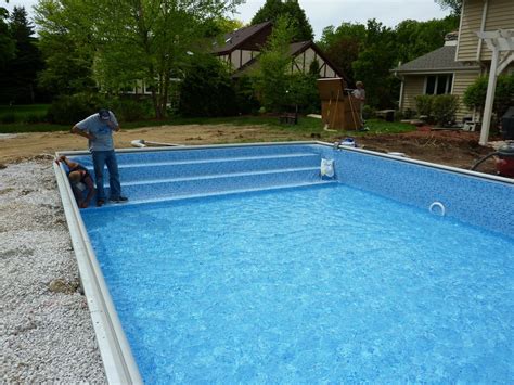 Custom Inground Pool Steps made of Concrete, Steel, or Polymer | Pool ...