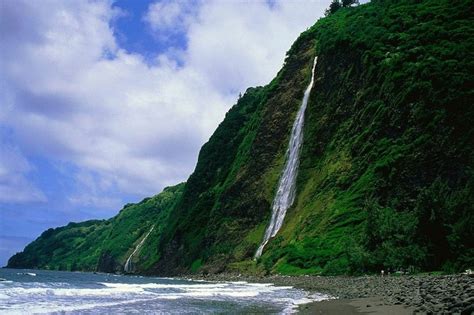 The Complete Guide to Big Island Waterfalls - bigisland.org