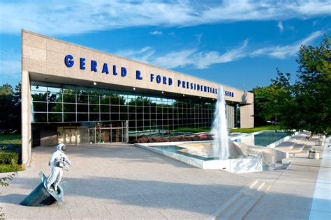 Ford gerald library museum presidential r